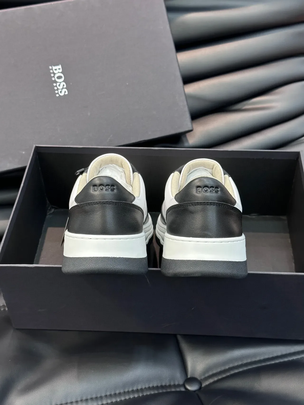 Hugo Boss tênis lifestyle de couro bicolor 6