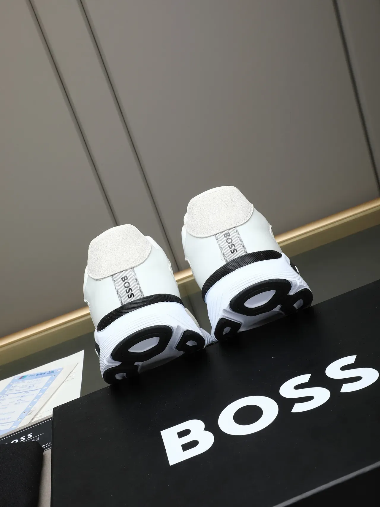 Hugo Boss White Beige Layered Mesh And Suede Upper Gold-Tone Metal Eyelets Lifestyle Sneakers 3