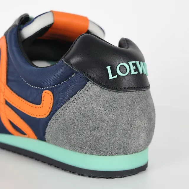 Loewe Flow Runner multicolor anagrama estilo de vida tênis 4