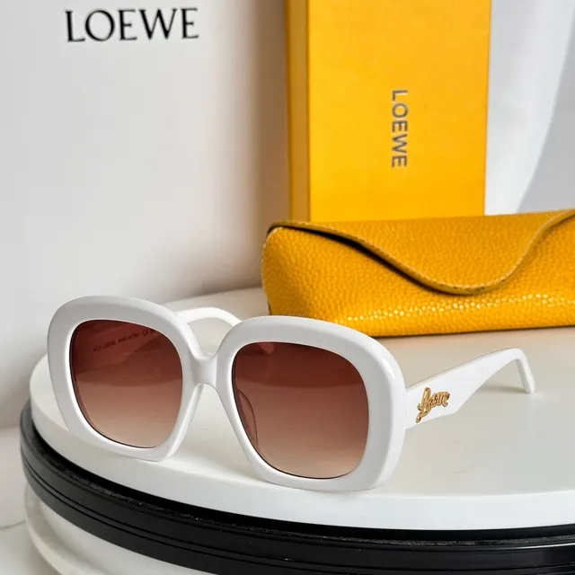 Loeve نظارات شمسية كبيرة مربعة شفافة وردية تدرج عدسة 3