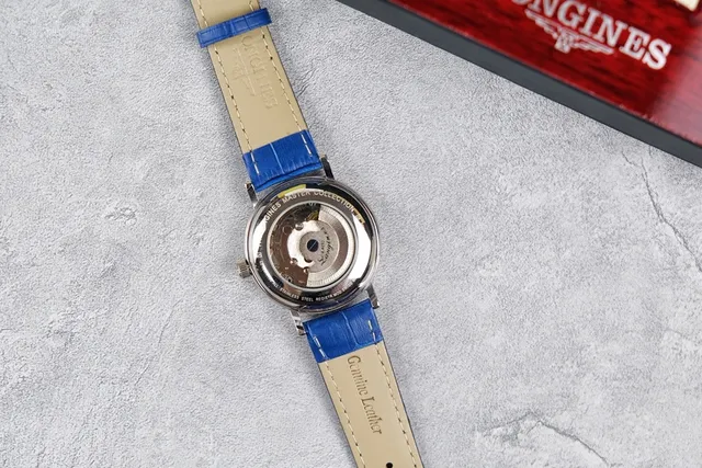 Longines أزرق فضي مستدير حالة من الفولاذ المقاوم للصدأ وجه ساعة شمسي ساعة ميكانيكية 3