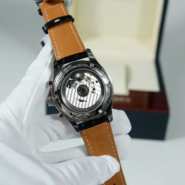 Longines Master Collection Chronograph सफेद डायल काला एलिगेटर पट्टा यांत्रिक घड़ी 7
