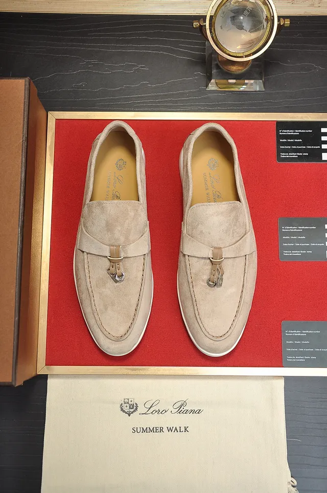 Loro Piana بيج أبيض سويد علوي Buckle Strap Loafer 9