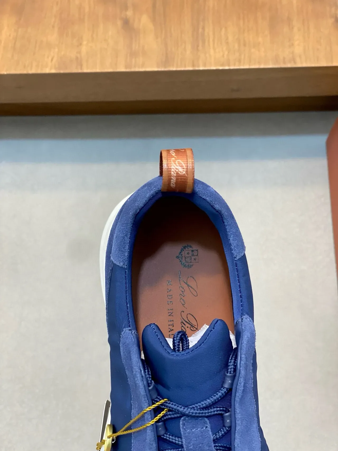 Loro Piana حذاء أنيق أزرق من الصوف والنايلون بدون لاسيه سلايب أون أسلوب حياة 7