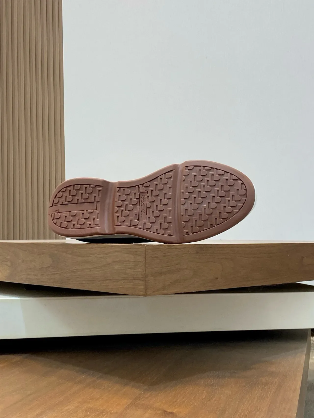 Loro Piana حذاء أنيق أزرق من الصوف والنايلون بدون لاسيه سلايب أون أسلوب حياة 9