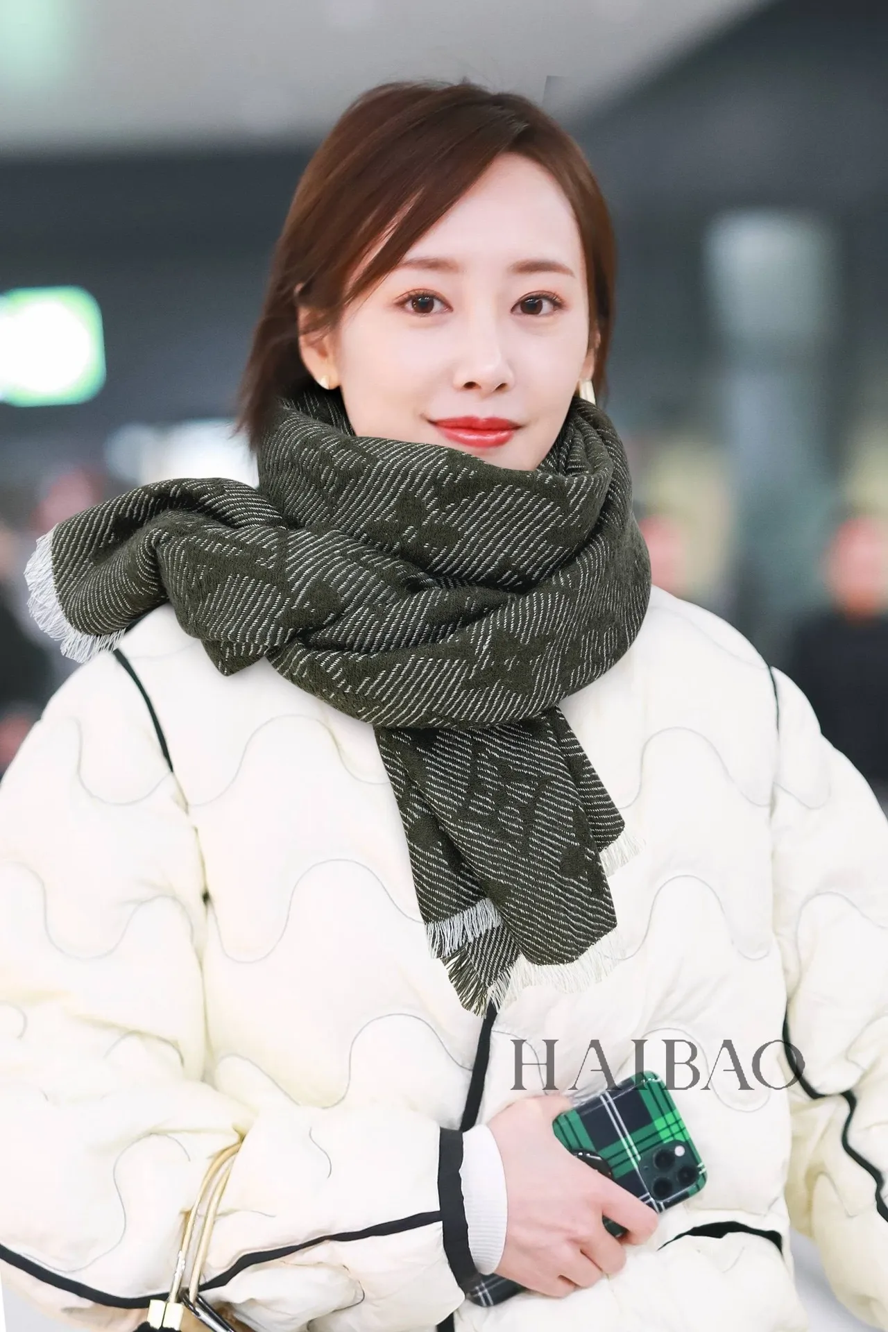 Louis Vuitton Army Green White Double-Faced Woven Monogram Pattern Shawl 2