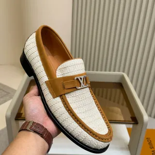Louis Vuitton বেইজ বাদামি ওভেন রাফিয়া উপরের অংশ খয়েরি স্যুড কিনারা লোফার