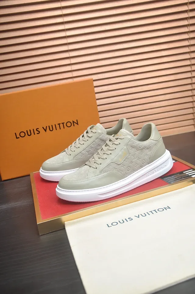Louis Vuitton Tênis Lifestyle Bege Branco Monogramado Solado Plataforma Grossa 4