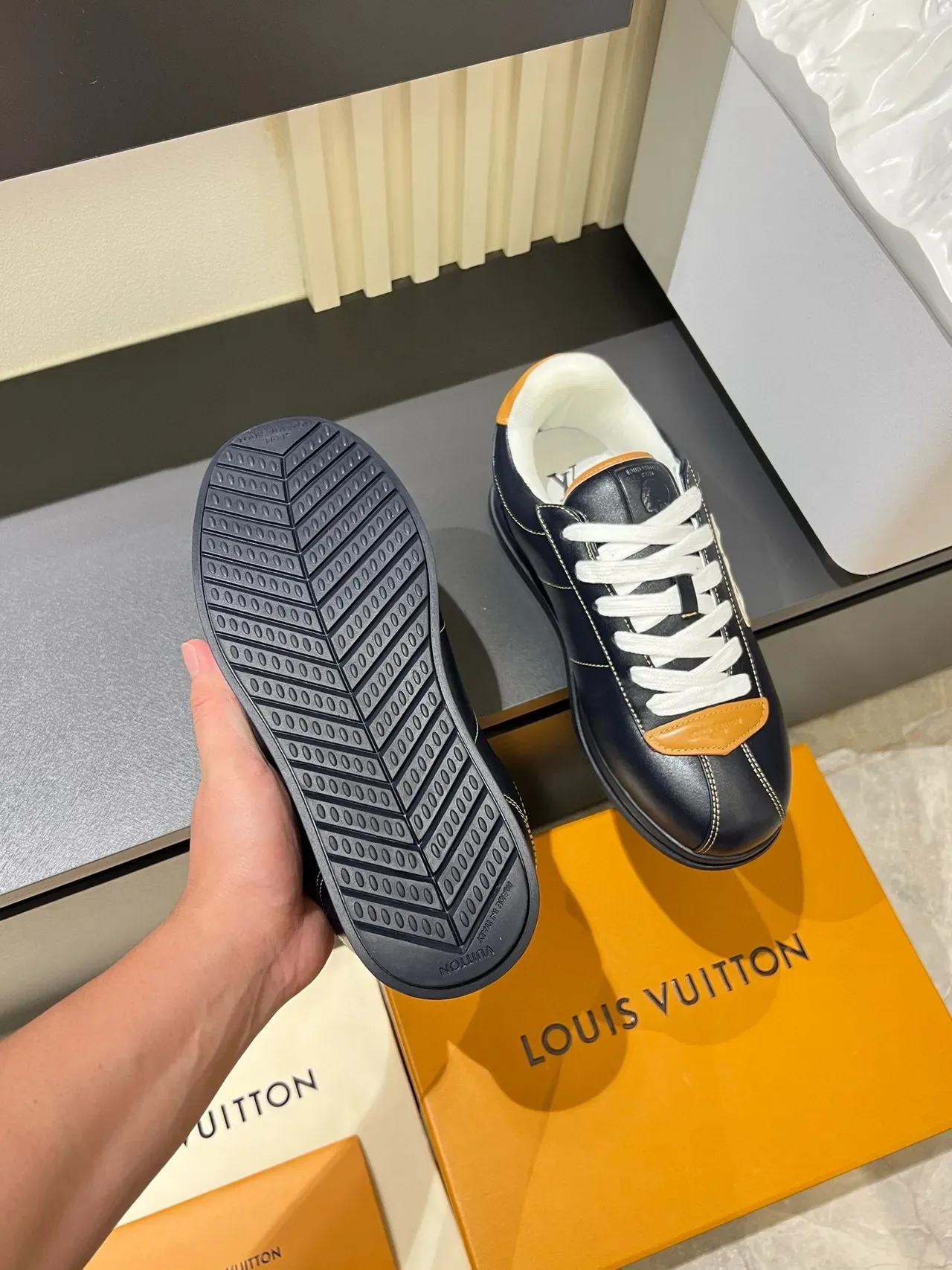 Louis Vuitton Black Brown Leather Upper Embroidered Monogram Lifestyle Sneakers 7