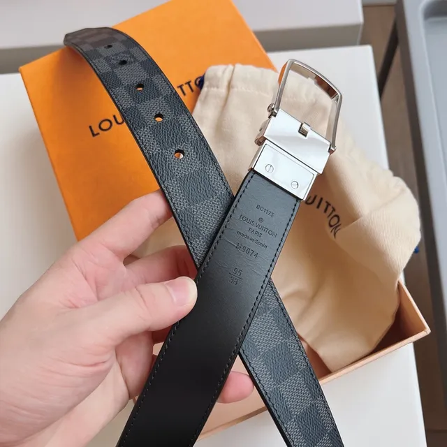 Louis Vuitton काली ग्रे रिवर्सिबल डामियर ग्रेफाइट कैनवास लेदर बेल्ट 4