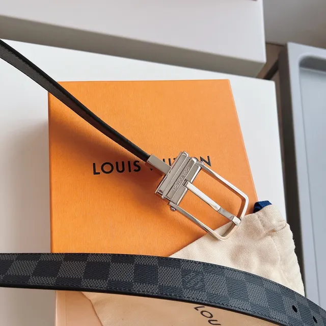 Louis Vuitton काली ग्रे रिवर्सिबल डामियर ग्रेफाइट कैनवास लेदर बेल्ट 6