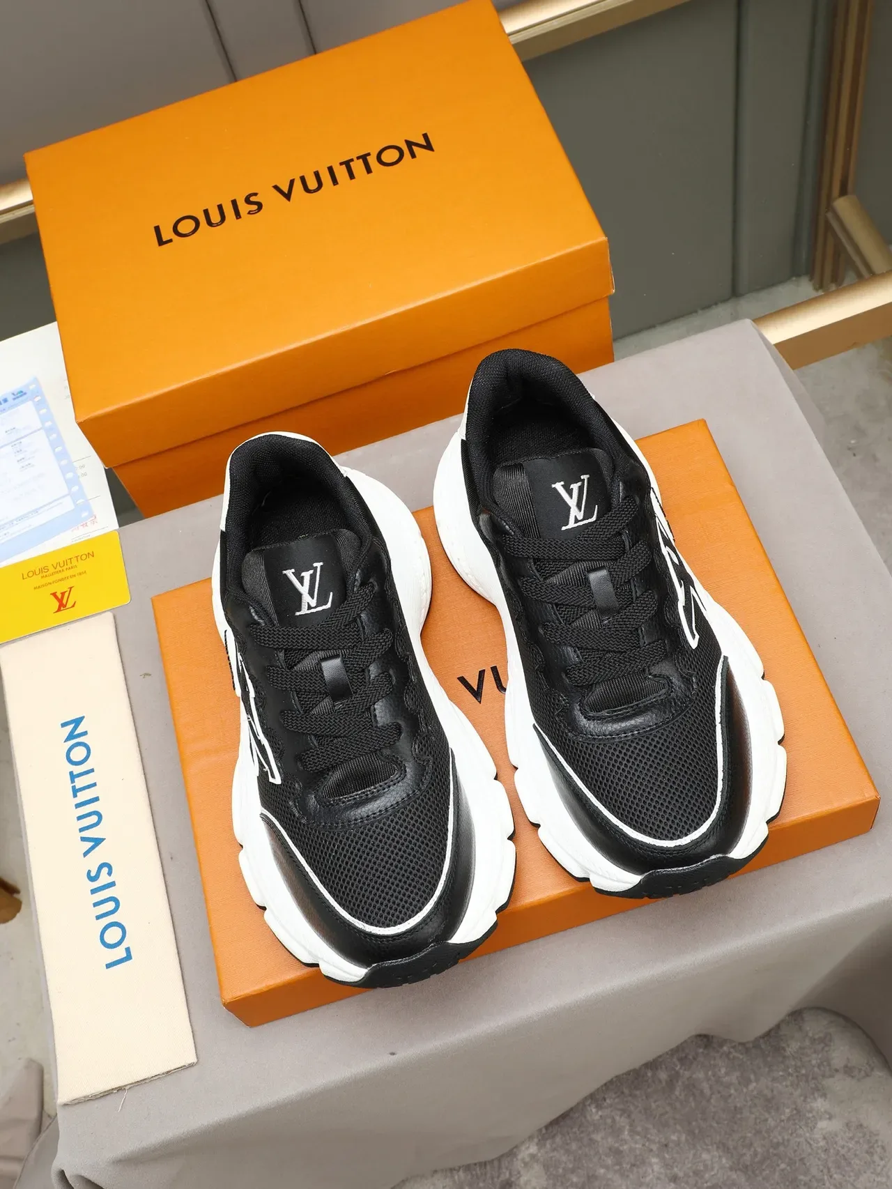 Louis Vuitton Black White Oversized Midsole Mesh And Leather Upper Chunky Sneakers 3