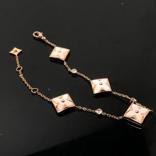 Louis Vuitton Blossom Bracelet ذهب وردي زهري الطبعة سوارة
