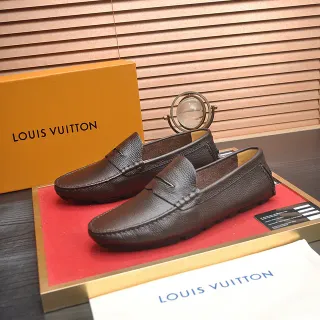 Louis Vuitton भूरा बेज कुरकुरा चमड़ा पेनी पट्टी लूफर