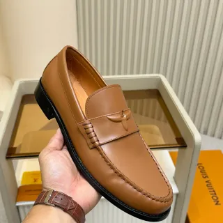 Louis Vuitton বাদামী কালো খয় চামড়া উইংড এল ভি লোগো ফিতা লোফার