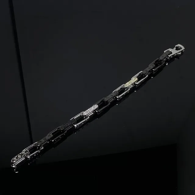 Louis Vuitton Chain Reaction Pulseira Prata Monograma Pavé 2