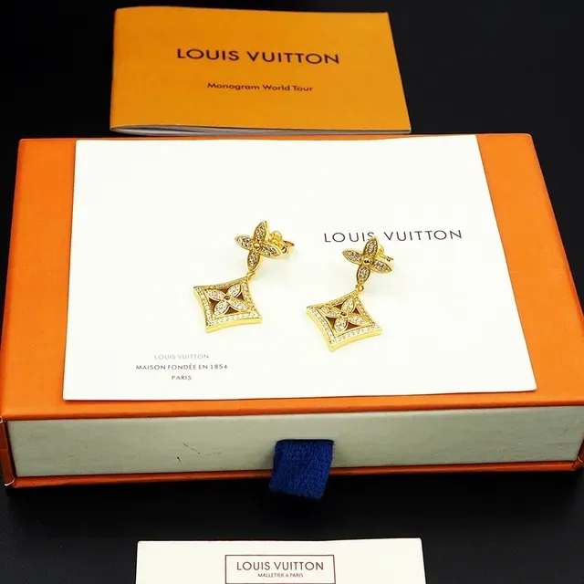 Louis Vuitton 水晶镶嵌花卉图案垂坠耳环 2