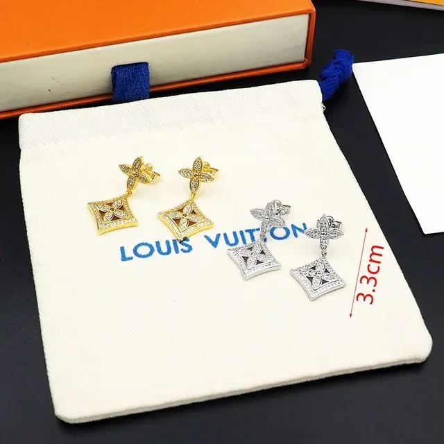 Louis Vuitton 水晶镶嵌花卉图案垂坠耳环 3