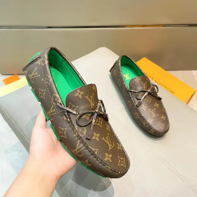 Louis Vuitton Driver 棕绿 Monogram Canvas 蝴蝶结细节 乐福鞋 4