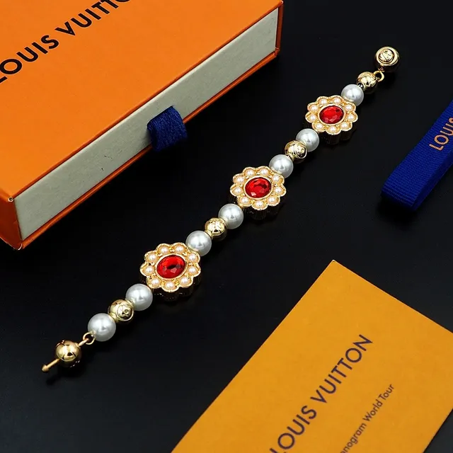 Louis Vuitton Motif Floral Pierre Rouge et Perle Bracelet 6
