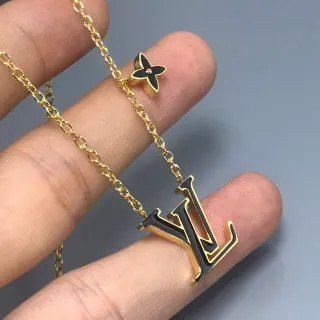 লুইস ভিটন গোল্ড ব্ল্যাক চেইন এনামেল LV Monogram নেকলেস