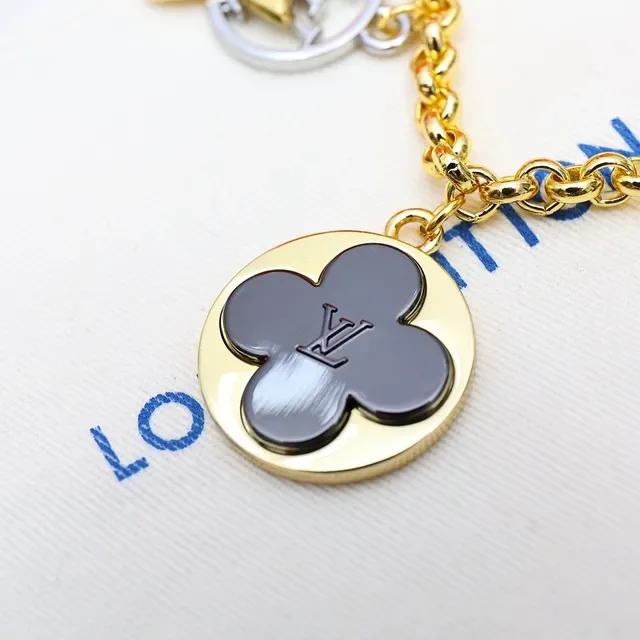 Louis Vuitton سوار ذهبي أسود معدني متعدد التشكيل 2