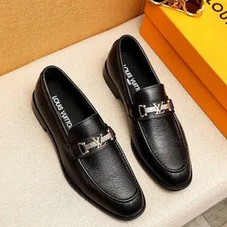 Louis Vuitton Horsebit 1955 لوفر أسود جلد حبيبات لوفر