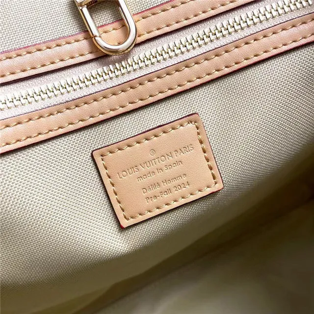 Louis Vuitton Keepall Bandoulière Damier Azur Blue Tote Bag 3