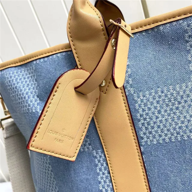 Louis Vuitton Keepall Bandoulière Damier Azur Blue Tote Bag 9