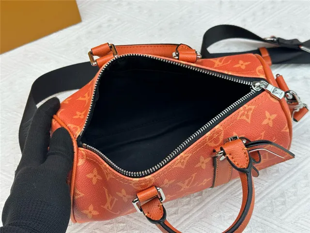 Louis Vuitton Keepall Negro Naranja Monogram Canvas Silueta de Barril Bolso Boston 2