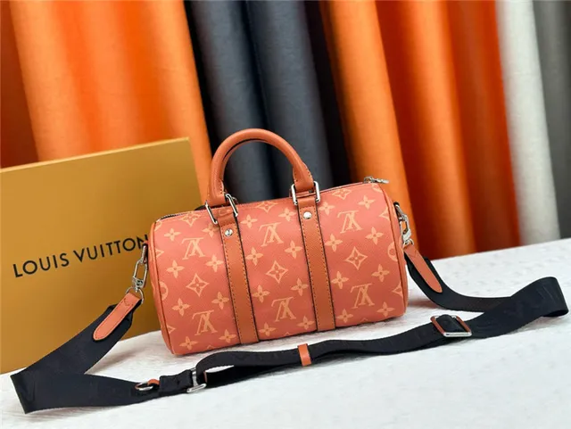 Louis Vuitton Keepall Negro Naranja Monogram Canvas Silueta de Barril Bolso Boston 7
