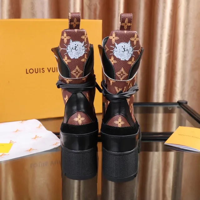 Louis Vuitton Le Cagole Monogram প্যাচওয়ার্ক কালো এনকেল বুট 2