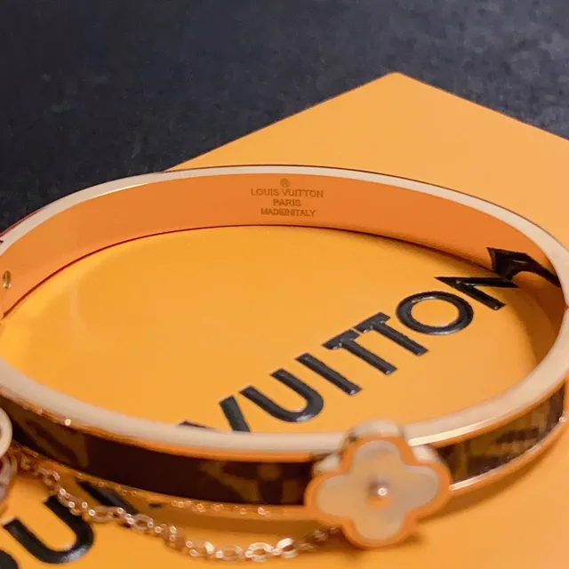 Louis Vuitton Locky Bracelet Or Rose Monogram Cuir Cadenas Fermoir Fleur Bracelet 7
