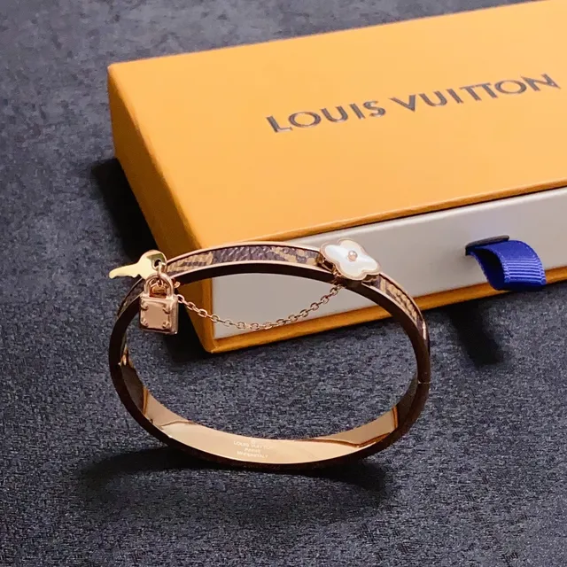 Louis Vuitton Locky Bracelet Or Rose Monogram Cuir Cadenas Fermoir Fleur Bracelet 8