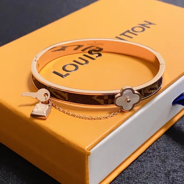 Louis Vuitton Locky Bracelet Or Rose Monogram Cuir Cadenas Fermoir Fleur Bracelet 9