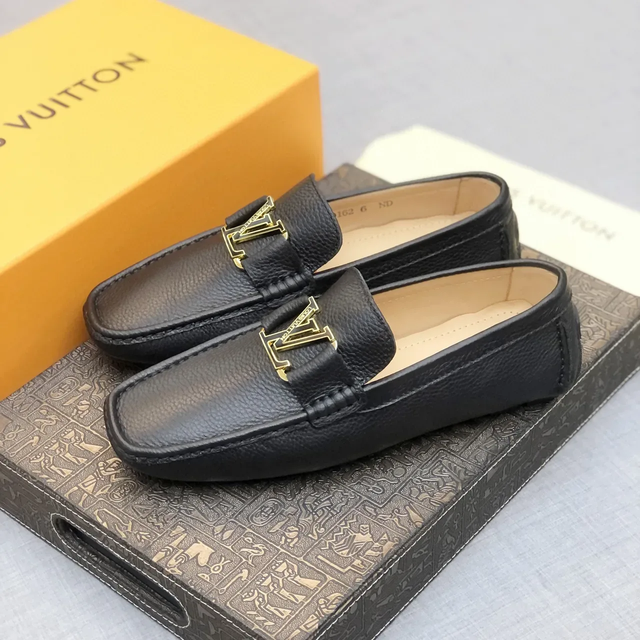 Louis Vuitton LV Buckle Loafer Black Pebbled Leather Loafers 2