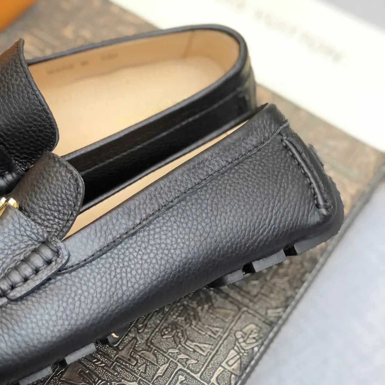 Louis Vuitton LV Buckle Loafer Black Pebbled Leather Loafers 4