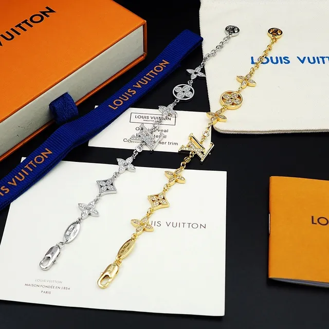 Louis Vuitton LV Flower Pavé-Crystal Gold-Tone Bracelet 6