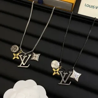 Louis Vuitton LV Icons Colar com Múltiplos Charms