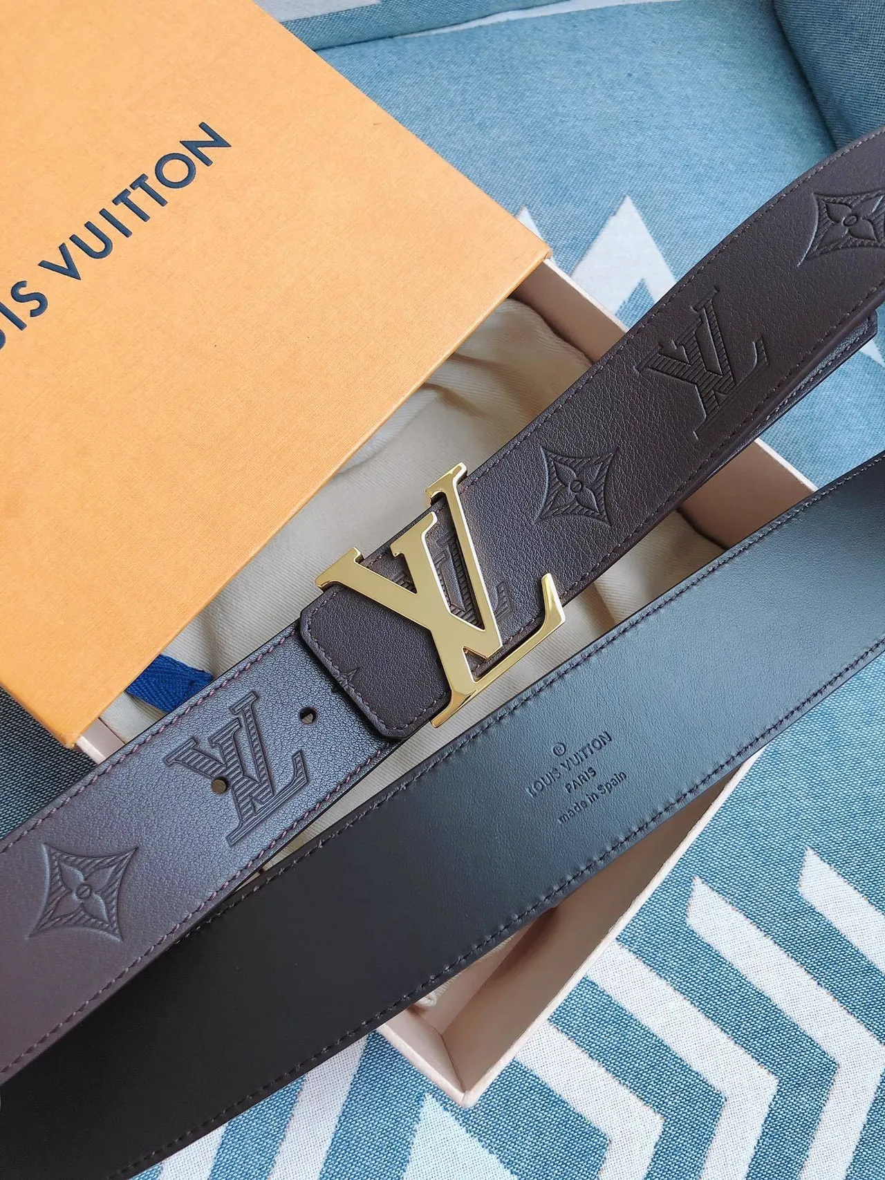 Louis Vuitton LV Initiales Marron Doré Monogramme Embossé Boucle Ceinture en Cuir 9