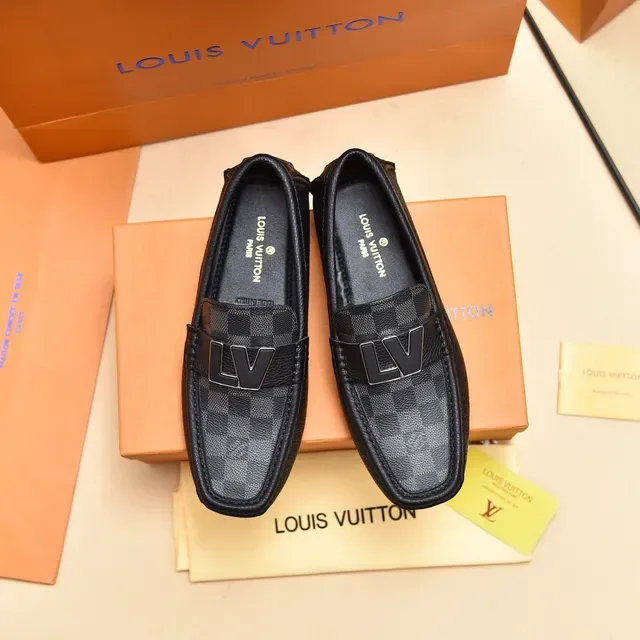 Louis Vuitton LV Loafer Black Textured Leather Metal Logo Loafers 9
