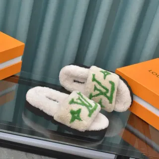 Louis Vuitton LV Slide सफेद शियरलिंग हरा मोनोग्राम चप्पल