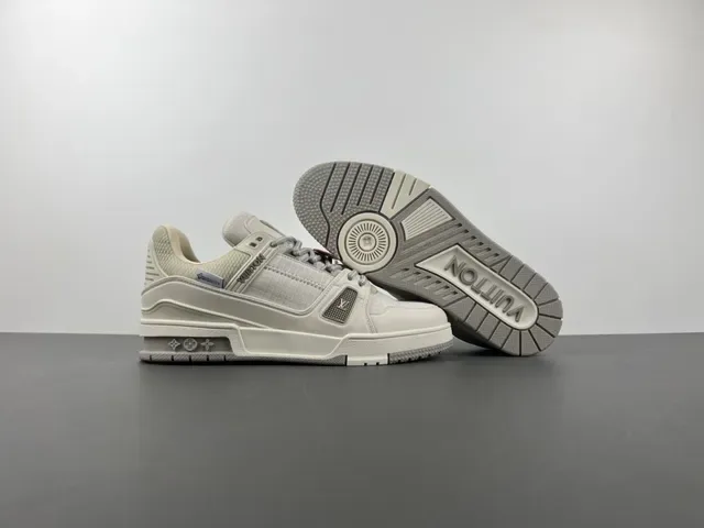Louis Vuitton LV Trainer Tênis Beige Gray Chunky com sol esculpido e upper de têxtil layered e sintético 11