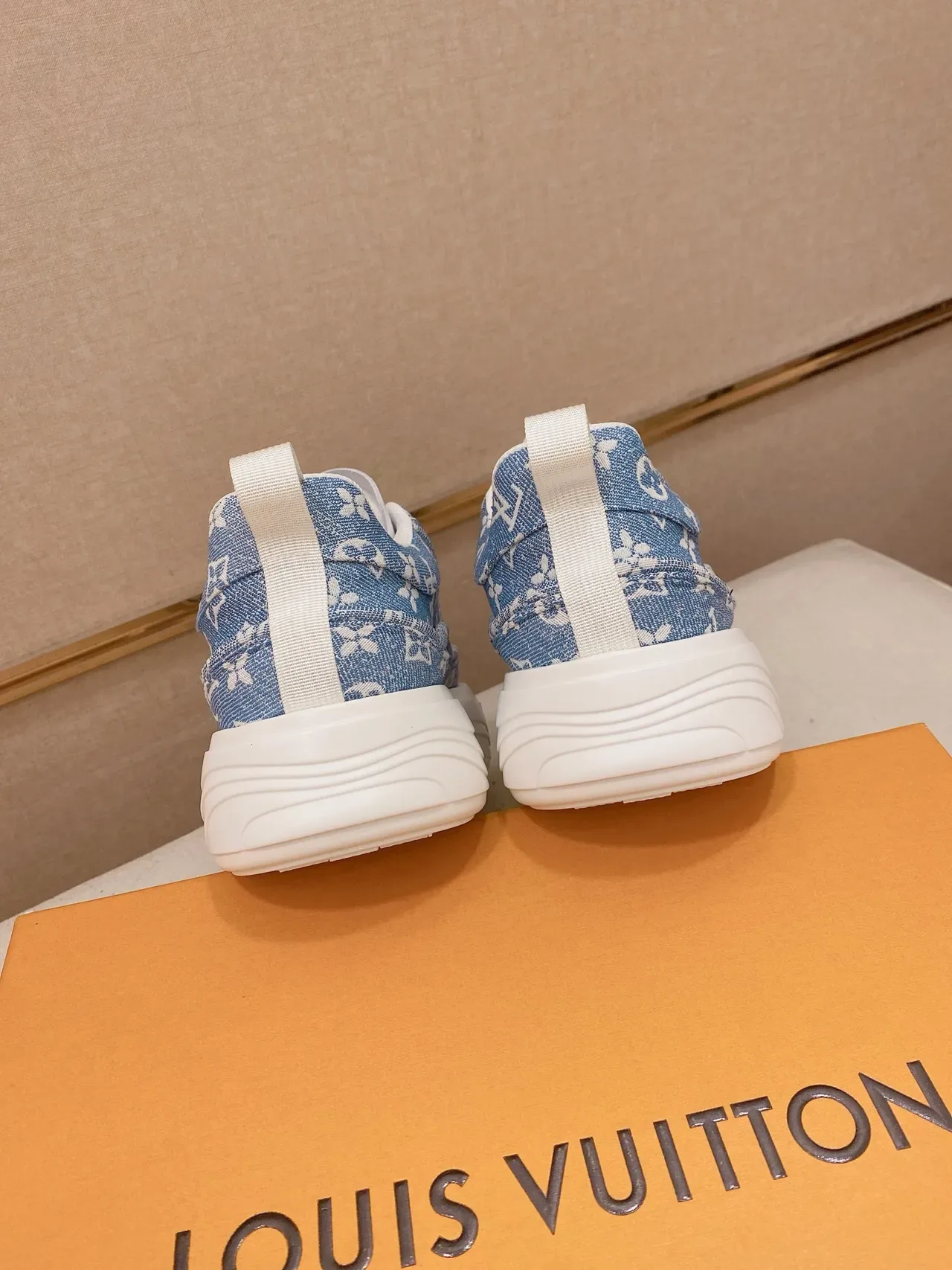 Louis Vuitton LV Trainer Blue White Denim Monogram Upper Platform Sole Lifestyle Sneakers 4