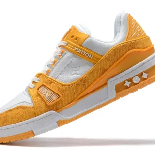 Louis Vuitton LV Trainer Chaussures Lifestyle Orange Blanc Multicouche Jacquard Et Cuir Supérieur Sangle Plastique Détail