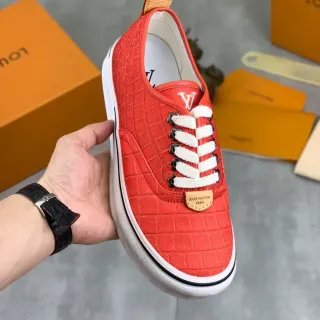 Louis Vuitton LV Trainer Orange Blanc Tissu Matelassé Lacets en Corde Sneakers Lifestyle