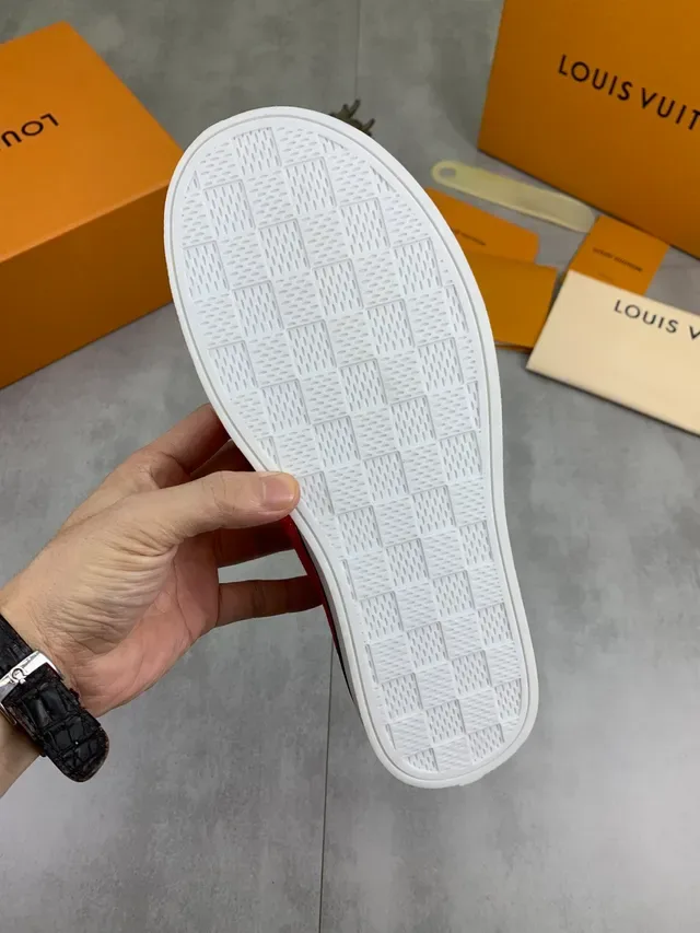 Louis Vuitton LV Trainer Zapatillas Naranja Blanco Textil Acolchado Cordones de Yute Lifestyle 2