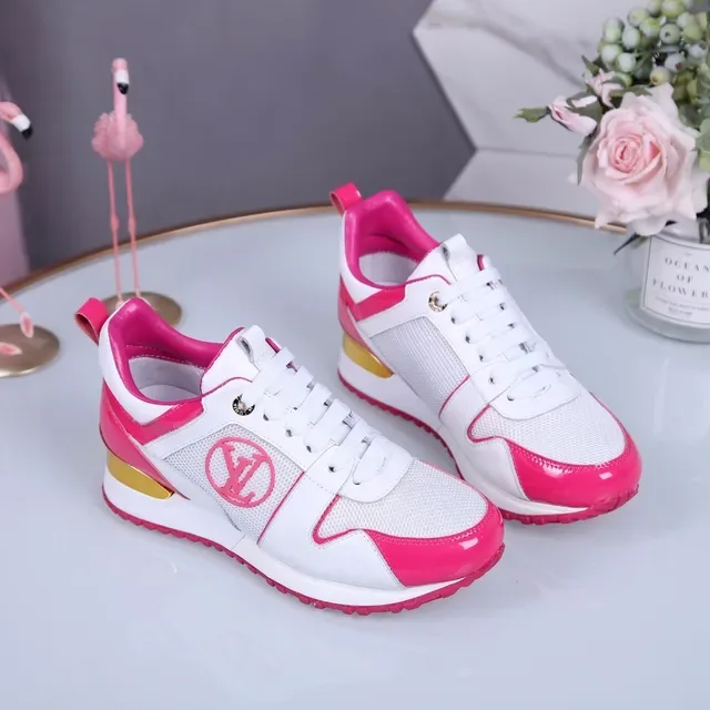 Louis Vuitton LV Trainer Tênis Lifestyle de Couro Verniz Branco e Rosa 2