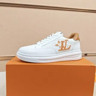 Louis Vuitton LV Trainer Blancos y Beige Lifestyle Sneakers