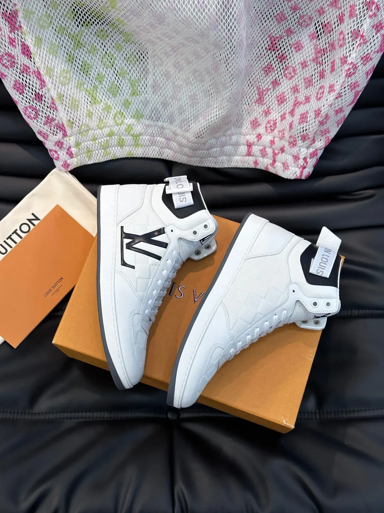 Louis Vuitton LV Trainer Blanc Noir Haut Damier Check Pattern Chaussures Lifestyle 9